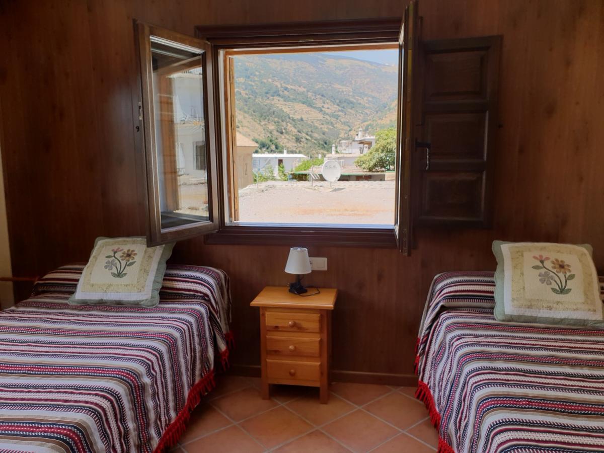 Hostal ปัมปาเนย์รา ภายนอก รูปภาพ